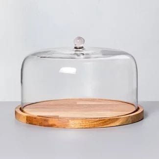 Cake stand with transparent glass dome