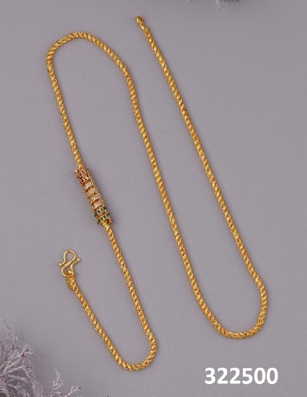 Gold plated mop chain with twisted ring pendant