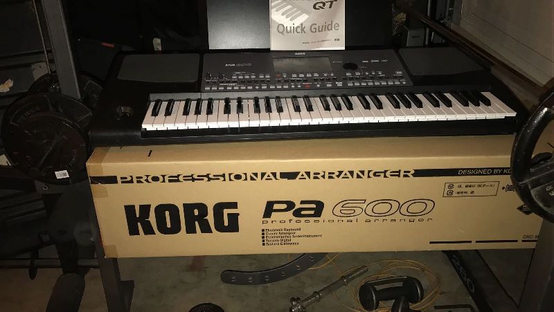 Korg Pa2XPro 76-key Arranger Keyboard, for Music Use