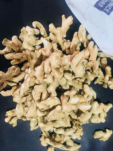 Svm Exports Natural Dry Ginger, For Cooking, Home, Certification : Fssai Certified