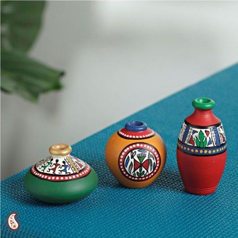 Handpainted earthen pot set of 3, Feature : Attractive Look, Easy To Fit, Fine Finish, Perfect Shape