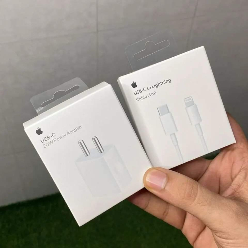 Apple iphone charger, Model Name/Number 20W USBC Power Adapter