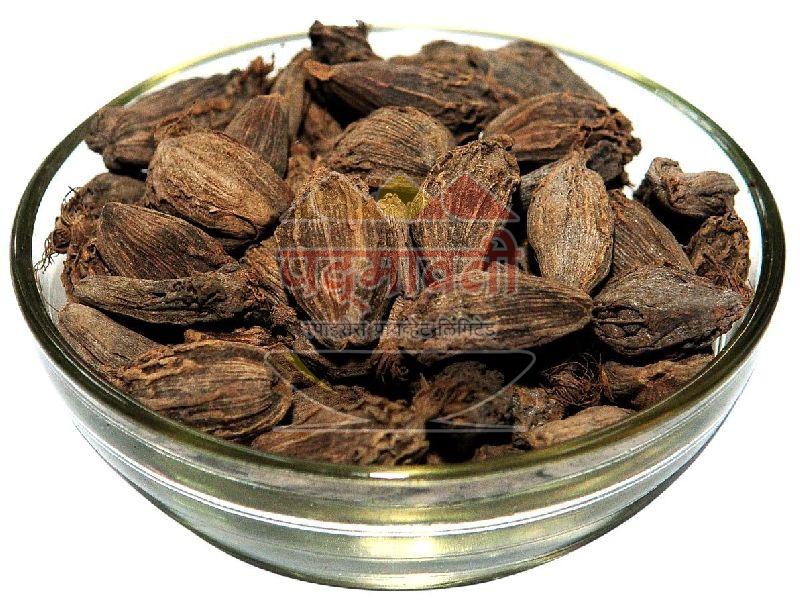 Black cardamom, Style : Dried