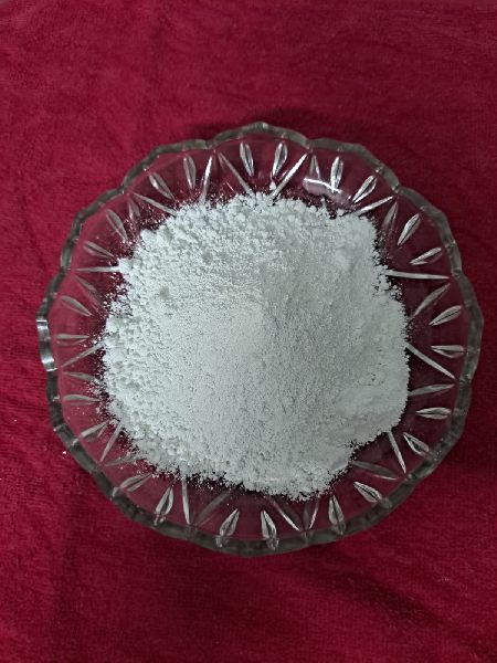Zinc Oxide Powder, Purity : 99.5% min.