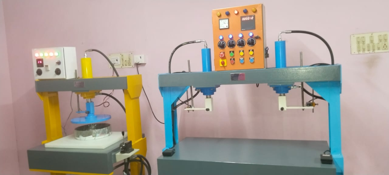 Paper plate making hydraulic automatic machine, Certification : GST