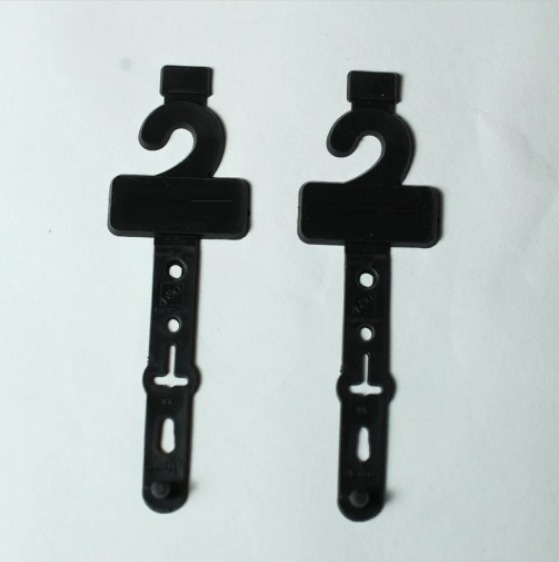 Black Plastic Belt Hanger at Rs 2 / Piece in Delhi Sizer House