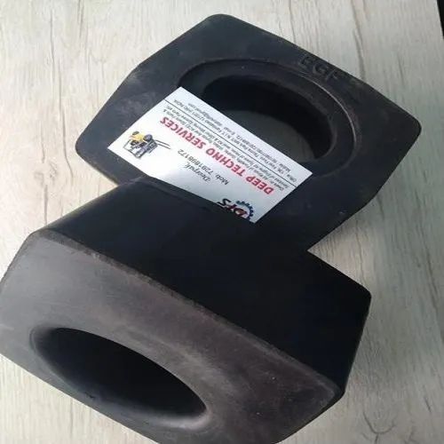 Black Square Forklift Steer Axel Rubber Mounting