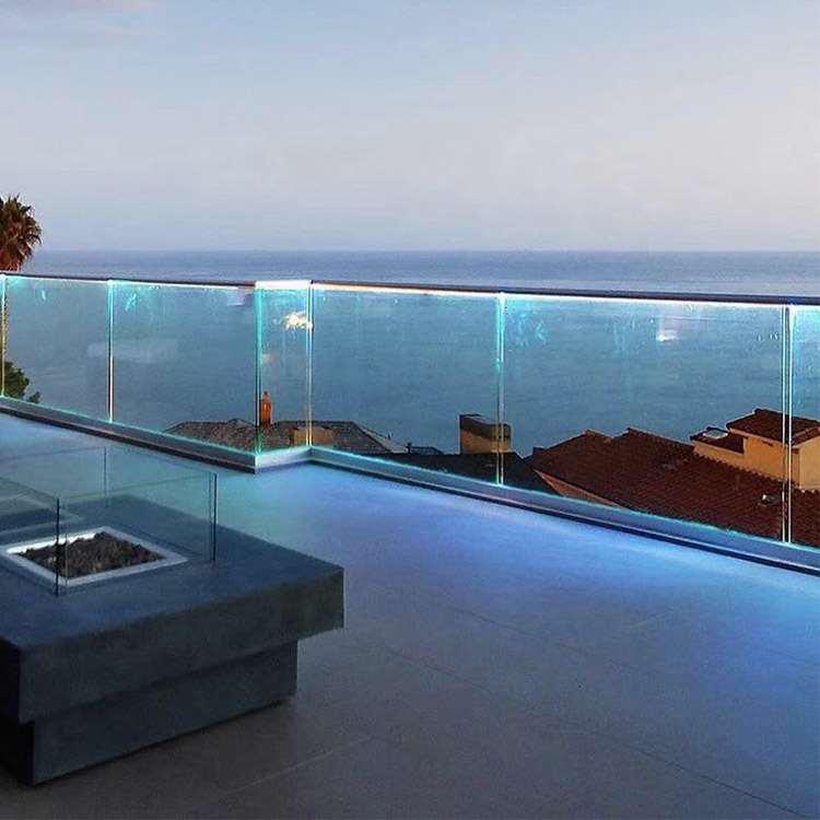 Frameless Glass Hand Railing, Feature : Durable, Eco Friendly, Freshness Preservation, Hard Structure