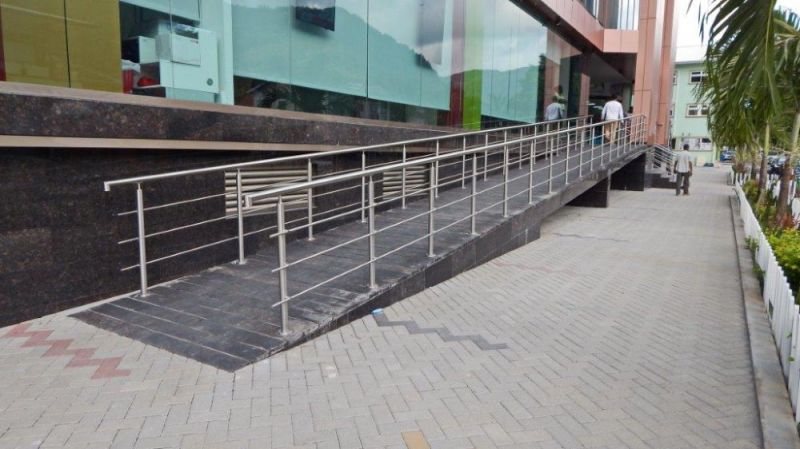 Polished Metal Ramp Hand Railing, for Exterior, Interior, Stairs, Shape : Customised