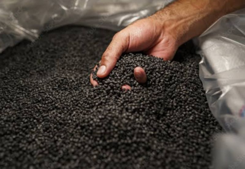 Black Used 100-1000kg plastic recycling granules, Voltage : 220V