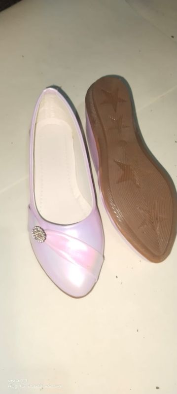 Ladies Plain Shoes Pink