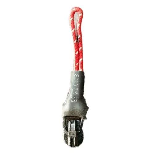 Sky Zippers Metal Puller, Packaging Type : Box at Best Price in Delhi ...