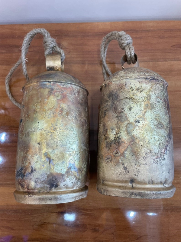 Metal Vintage Cow Bells