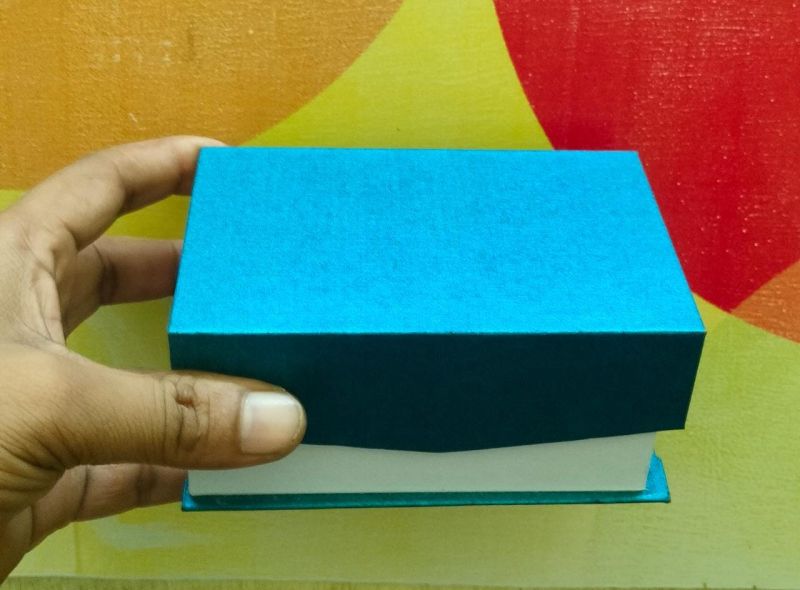 Polished Paper perfume packaging boxes, Size : 400x400x180cm, 350x350x160cm, 300x300x140cm, 250x250x120cm