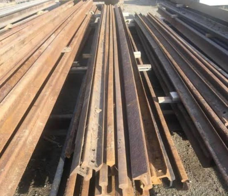 Brown Solid Bar Iron used rail, for Melting, Re-rolling, Recycling, Composition : Low Carbon Steel