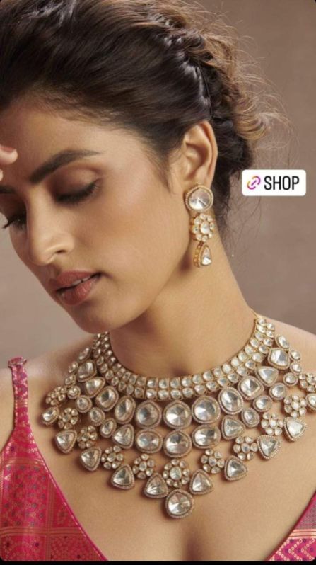 Polished Gold Kundan Necklace Sets, Style : Modern, Feature : Durable, Fine Finishing, Good Quality