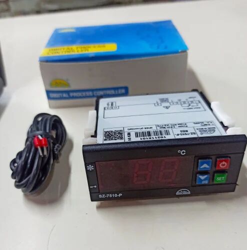 Subzero 50/60 Hz Digital Temperature Controller, Size : 34.5 x 75 mm