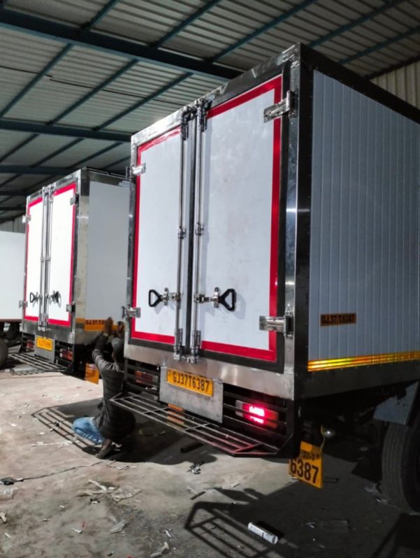Gi Refrigerated Vans, For Transport, Density : 40kg/m3