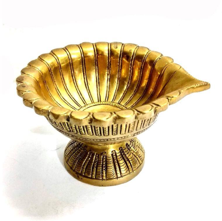 Golden High Quality Decorative Brass Diya, for Pooja, Feature : Fine Finishing