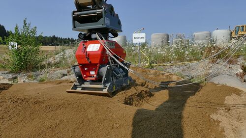 Soil Compactor, Automation Grade : Automatic