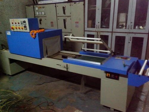 Semi Automatic Shrink Wrapping Machine, Voltage : 220 V