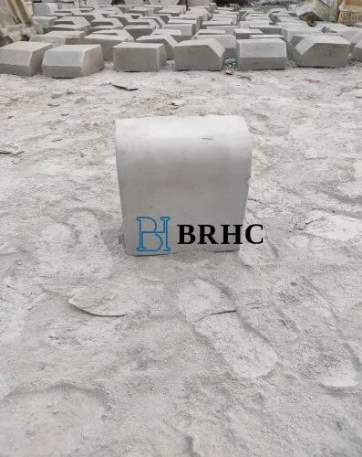 Cement RCC Kerb Stones, Color : Gray