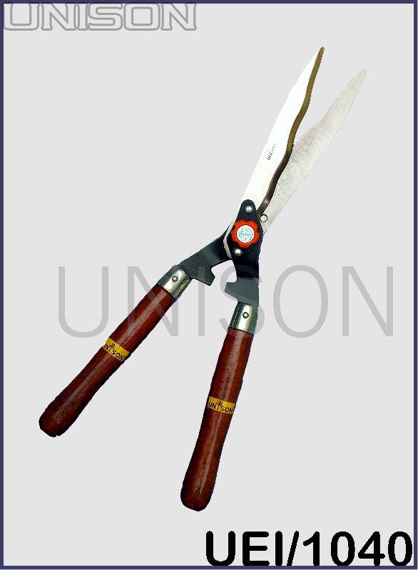 Hedge Shear Wavy Blade (1040), for Cutting, Color : Brown