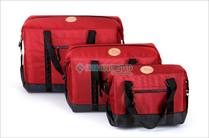 500-750 Gm Nylon Insulated Cooler Bags, Handle Length : 12-24 Inches