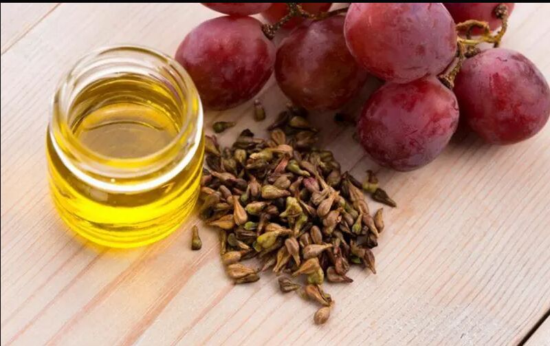 Grapeseed Oil, for Anti-Oxidants, Anti-Inflammatory, Anti-Allergic, Anti-Cancerous, Anti-Microbial Activity
