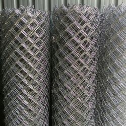Iron Chain Link Fence, for Home, Indusrties, Roads, Feature : Fine Finished, Non-Breakable, Rust Proof