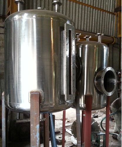 Vinayak Stainless Steel Chemical Receiver, Capacity : 50L to 200000 Ltr