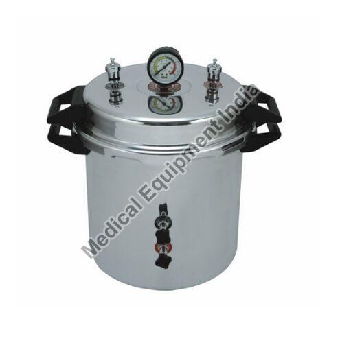 MEI Aluminium Autoclave Pressure Cooker, Size : 300mm x 300 mm