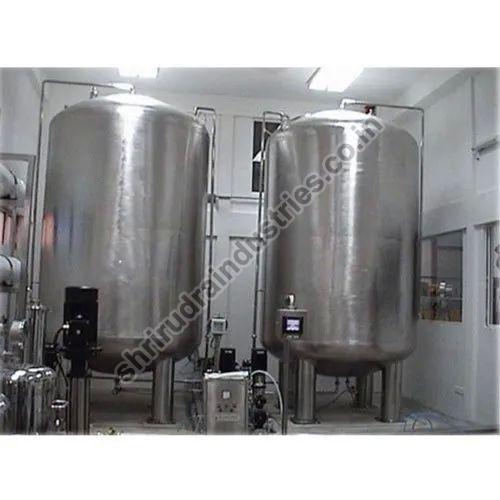 Stainless Steel Milk Storage Tank, Capacity : 2000 Litre