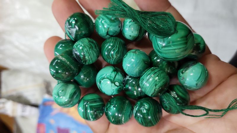 Natural Malachite round semi precious stone beads