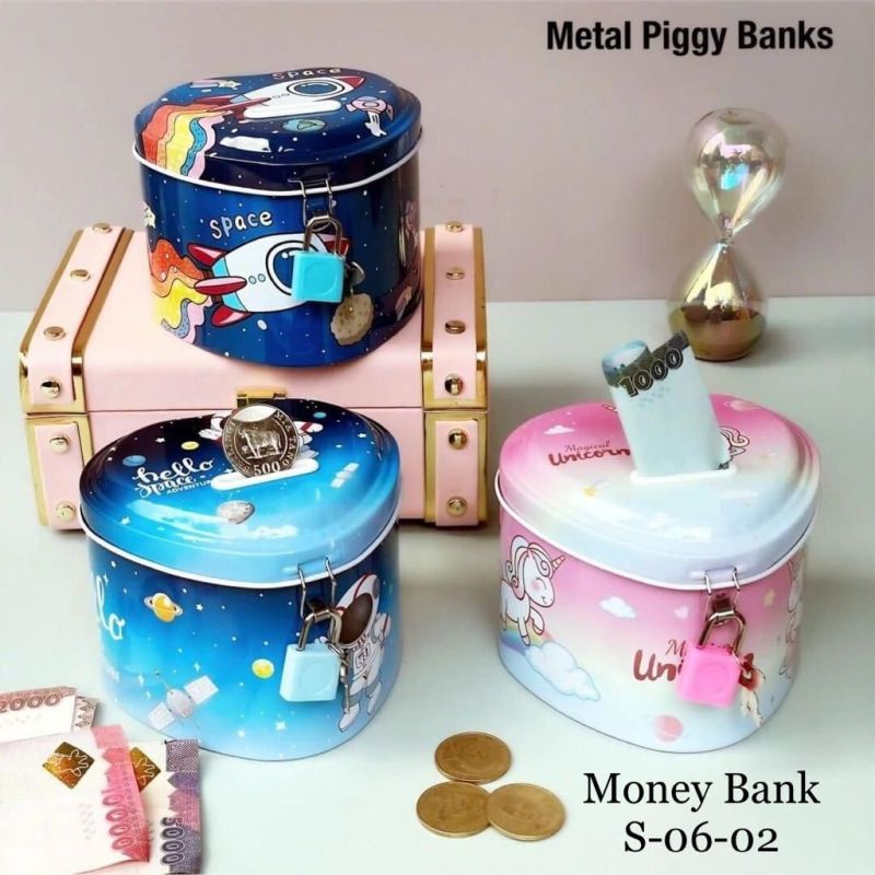 Square piggy bank, for Money Savings, Feature : Attractive Look