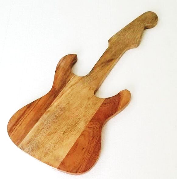 Single Mango Polished Wooden Plain Guitar Serving Board For Chopping, Slicing, Decorative