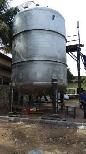 Chemicals/oils Stainless Steel Holding Tank, Capacity : 85 Kl