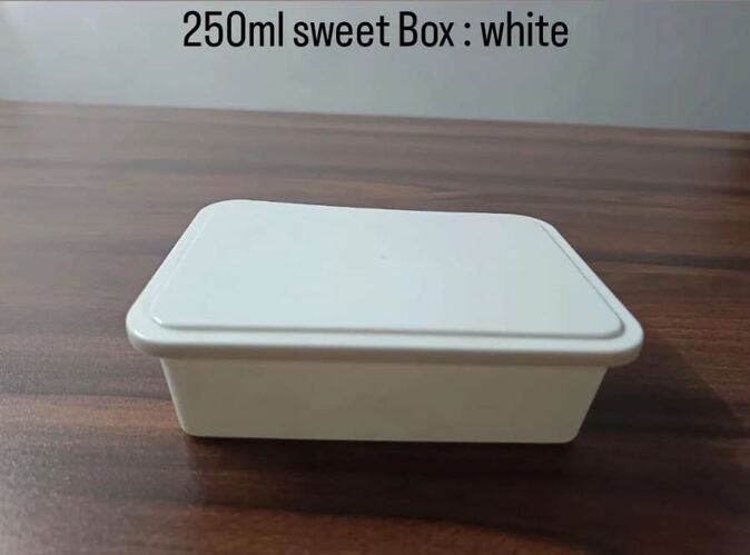 250 Gm White Plastic Sweet Box
