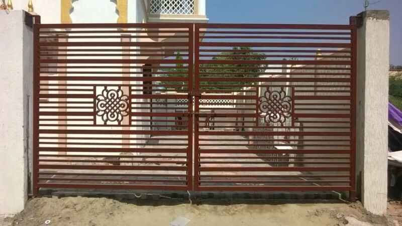 Painted Mild Steel Swing Gate, Size : 6x5 Feet