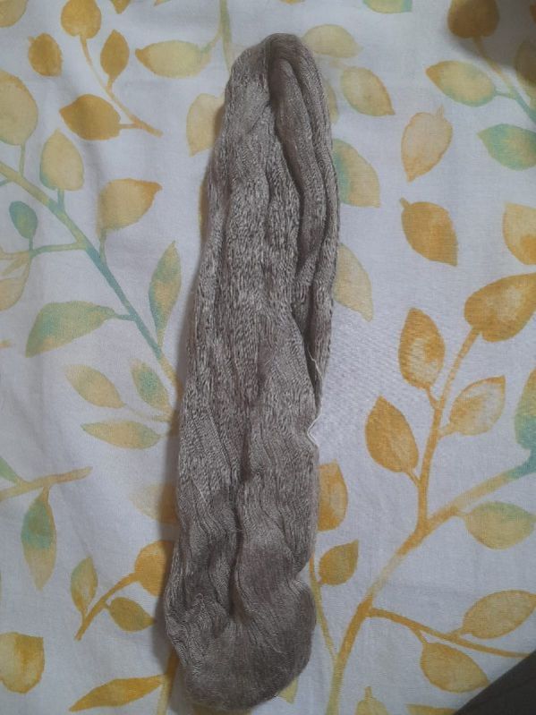 Plain Peduncle Spun Silk Yarn, Technics : Machine Made