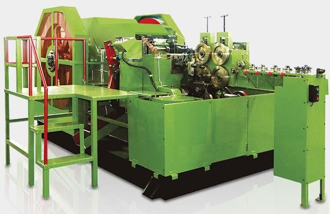 Four Blow Screw Heading Machine