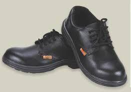 Leather PU Safety Shoes, for Constructional, Industrial Pupose, Feature : Durable