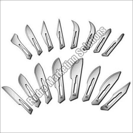 Polished Stainless Steel Scalpel Blades, for Hospital, Feature : Corrosion Resistance, High Quality