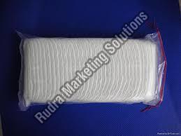 Plain Zig Zag Cotton Roll, Feature : Disposable, High Fluid Absorbency