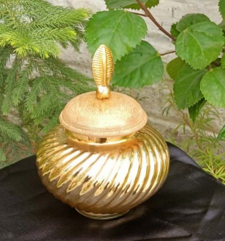 Glass matki jar with wooden lid, Size : Medium