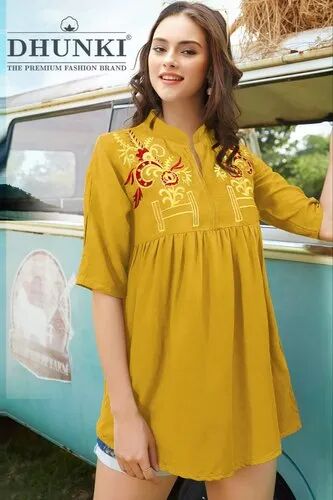 Mandarin Neck Embroidered Ladies Long Tops, Occasion : Casual Wear