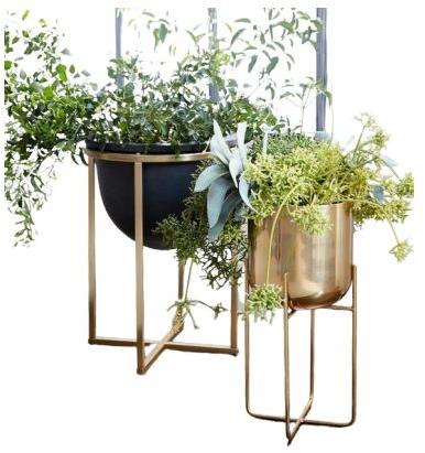 Planters metal stand