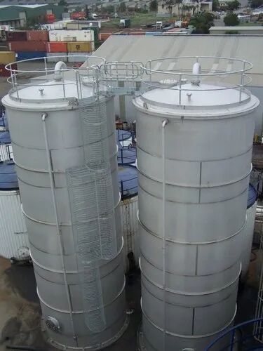 Chemical Liquid Tank, Storage Material : Water, Chemicals/Oils, Gases, Waste