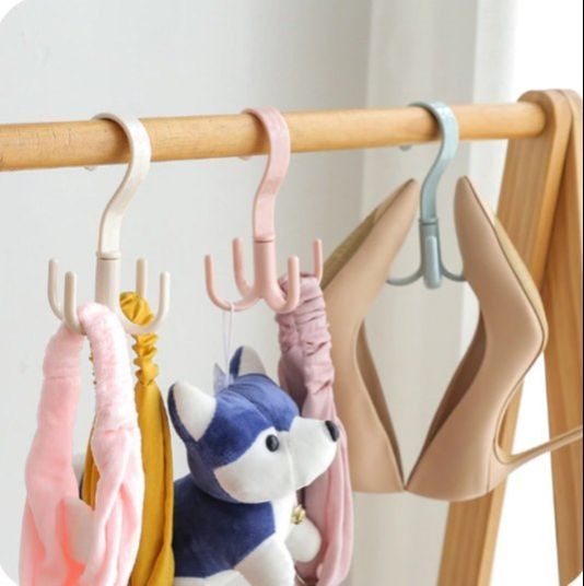 Plastic Purse Hanger, Feature : Crack Proof, Durable, Eco Friendly, Fine Finish, High Strength, Optimum Quality