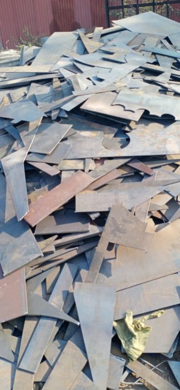 CRNO Loose Metal Scrap